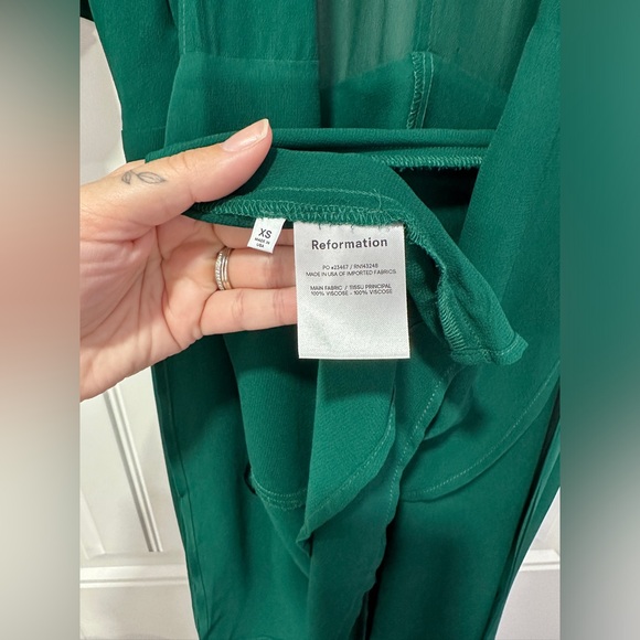 NWT Reformation | Winslow Wrap Dress in Emerald | Size: XS - Picture 13 of 16